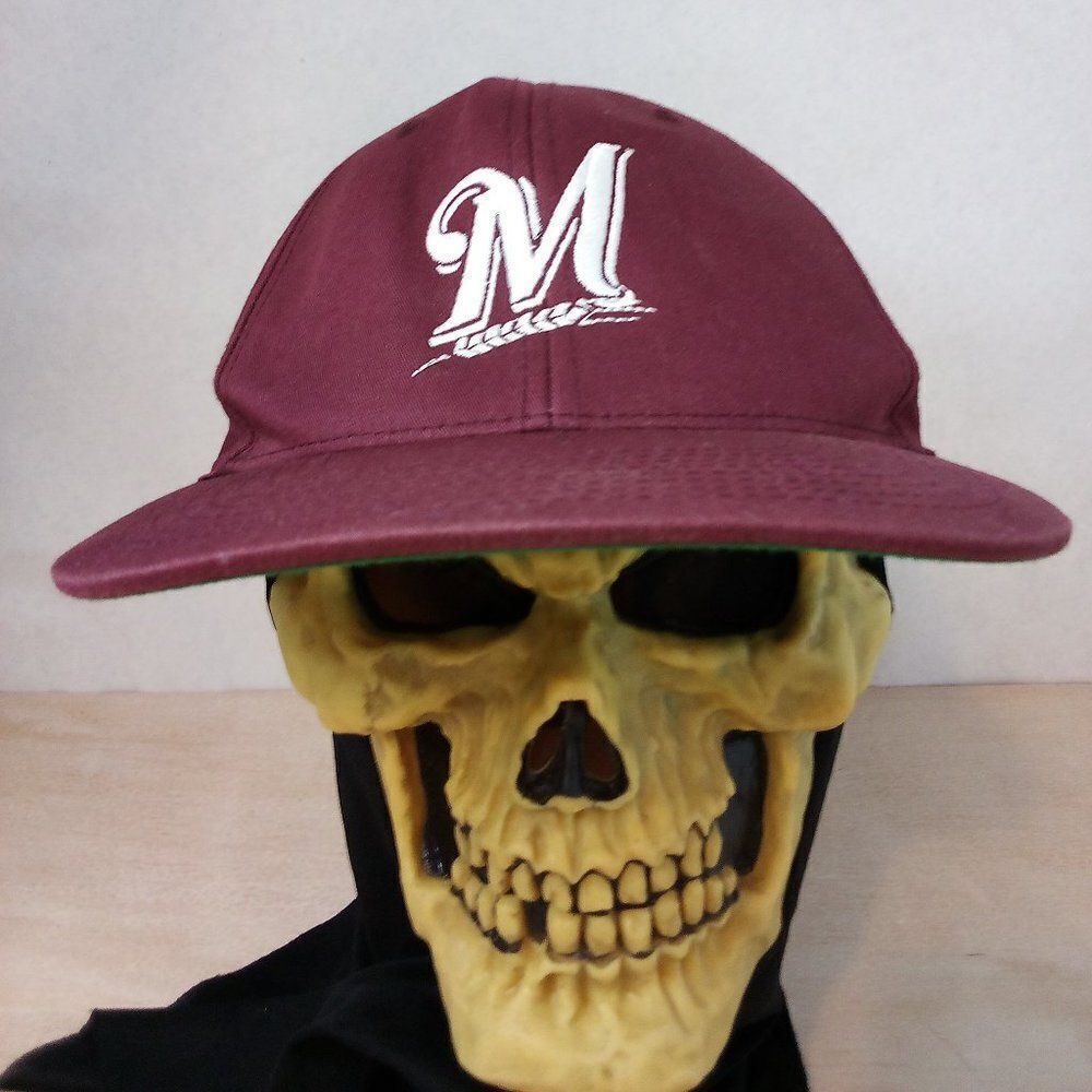 Vintage Y2K Milwaukee Brewers Strap Back Hat Burgundy